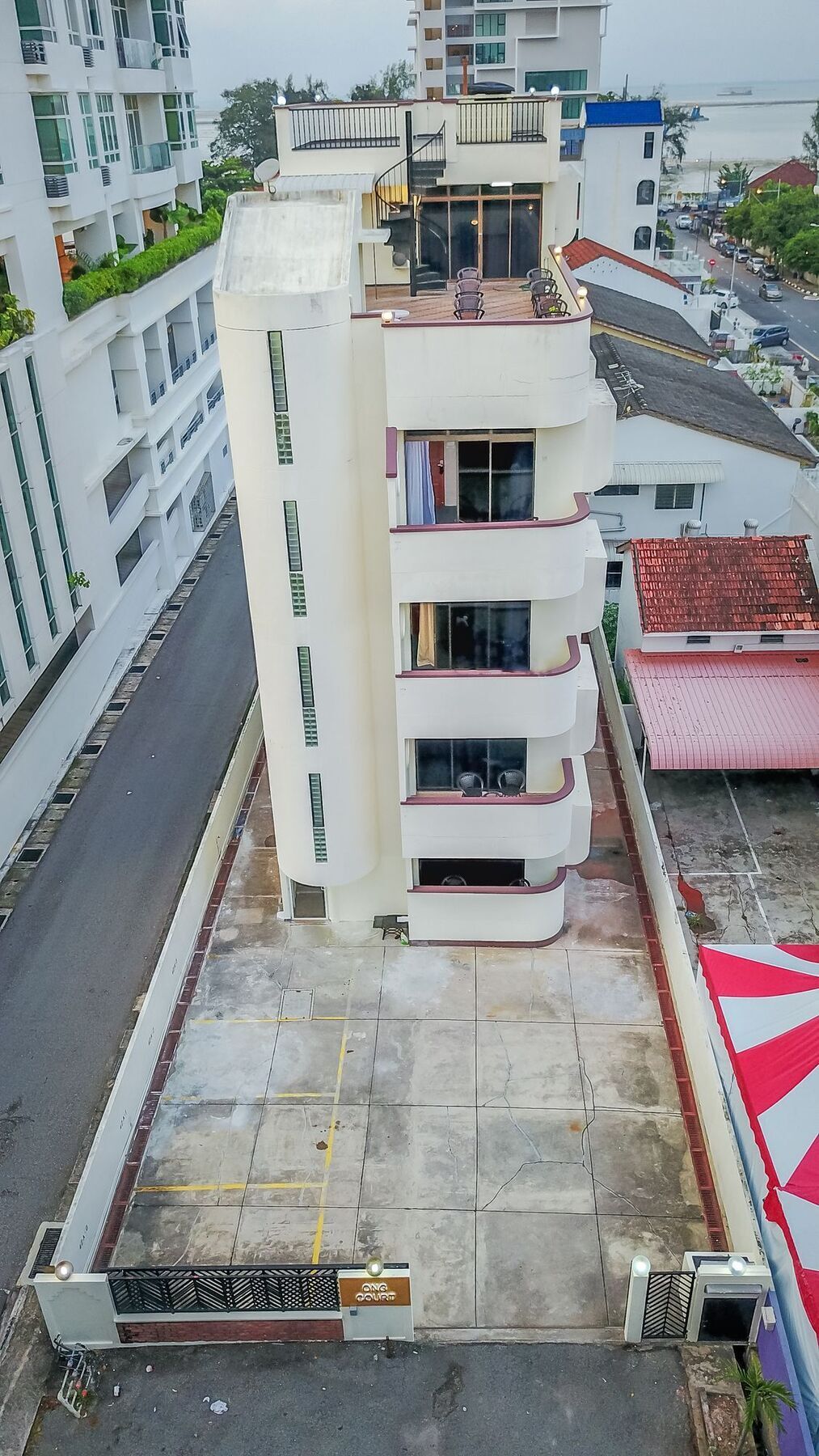 Spot On 89645 Ong'S Court Hotel George Town Exterior foto
