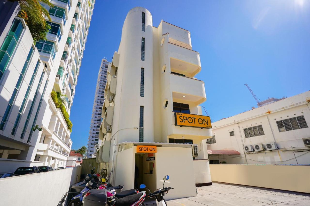 Spot On 89645 Ong'S Court Hotel George Town Exterior foto